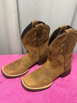 Bota 35 nova 