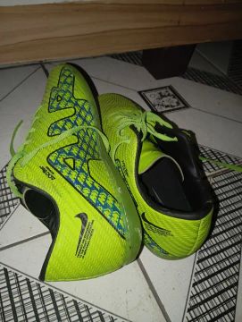 Chuteiras Nike Futebol Society Verde