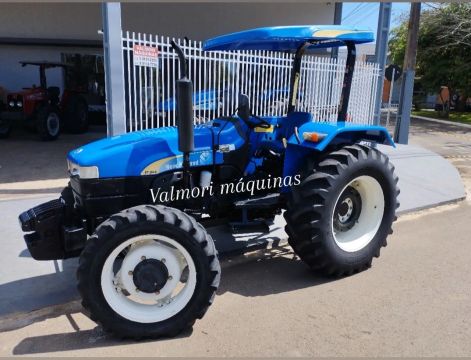 Trator New Holland 3840