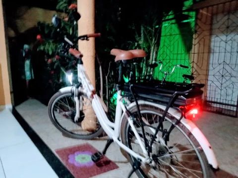 Bicicleta elétrica pedal assistido automática