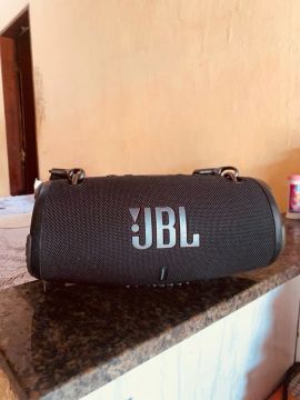 JBL 