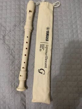 Flauta Yamaha YRS-23