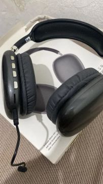 Fone de Ouvido com Fio - Novo