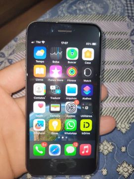 iPhone 8 128GB - Preto. Só venda.