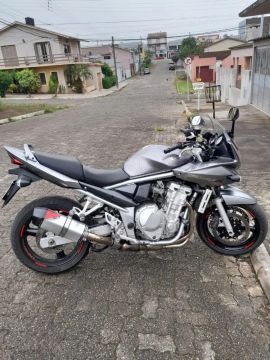 Vendo ou Troco Bandit 