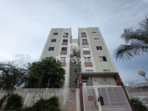 Apartamento na 1.204 Sul com 2 quartos com 53 m² a venda por R$ 270.000,00 - Plano Diretor