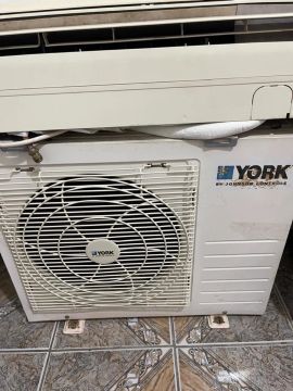 Ar Condicionado Split York - 9000 BTUs