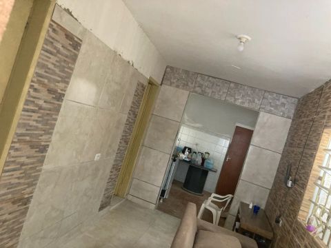 ALUGO CASA PRÓXIMO ao centro de convenções 