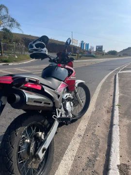 Nx falcon 400 2008