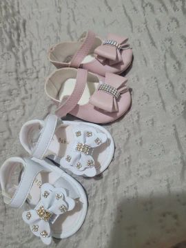 Sapatinhos Bebê - Rosa e Branco - Tamanhos Pequenos