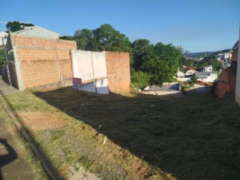  * - Vendo Terreno próximo a Praça dos Pinheiros e Conjunto Tibagi por 200 mil.