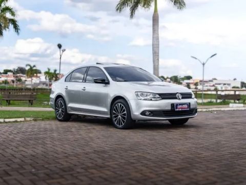 Volkswagen jetta 2013 2.0 comfortline flex 4p tiptronic
