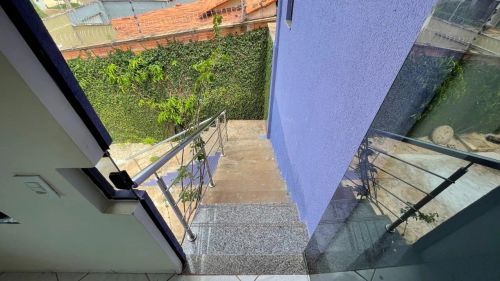 Alugo Casa (406 N) 2/4 sendo 1 suite 