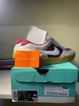 Nike SB Force 58 - Tamanho 9.5 - Novo