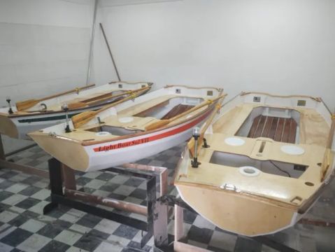 Barco /Veleiro Mirror Dinghy (embarcações novas)