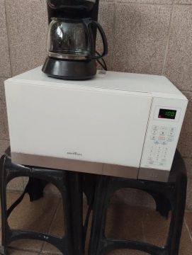 Micro-ondas Britânia - Seminovo