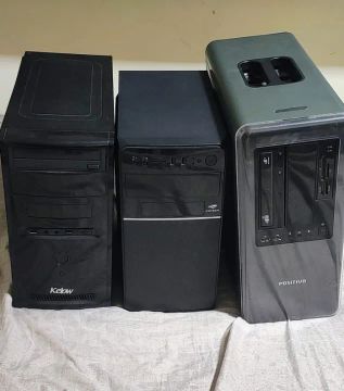 3 Gabinetes PC Por 2 (R$ 60,00 Unidade)