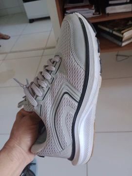 Vendo tênis