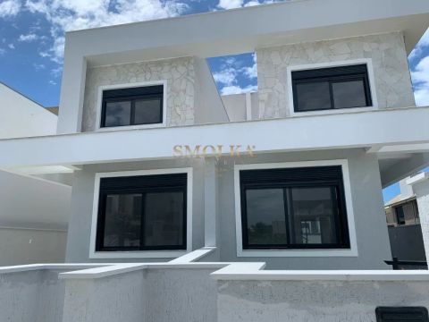 Belíssima casa Venda Jardim Campeche