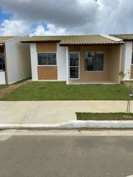 - "A sua nova casa, a um preço imbatível".