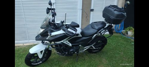 Honda NC750X Branca - Impecável
