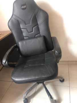 Cadeira game novíssima 