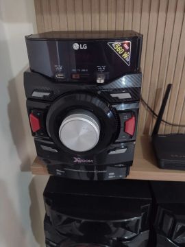 Mini sustem LG, 560W