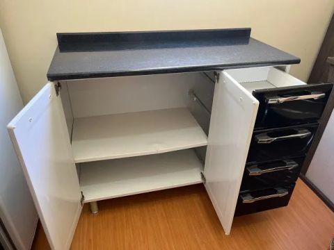 Gabinete de cozinha 