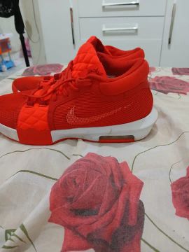 Tênis Nike Vermelho