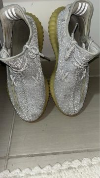 Tênis Yeezy Boost 350 V2 - Reflective