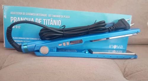 Prancha de Titânio Inova W-912
