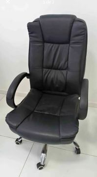 Cadeira Giratória Executiva Presidente Preta - Conforto e Elegância