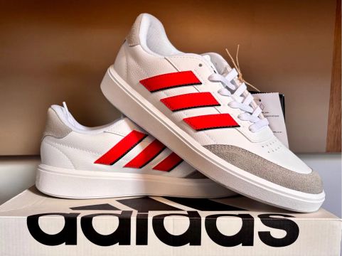 TÊNIS ADIDAS COURTBLOCK ORIGINAL 