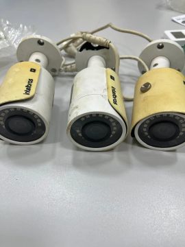 Vendo câmeras intelbras