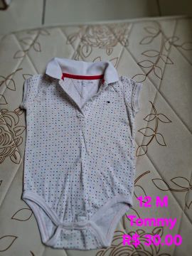 Body Tommy Hilfiger 12 meses
