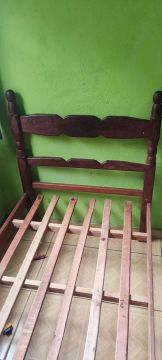 Cama Sucupira madeira maciça