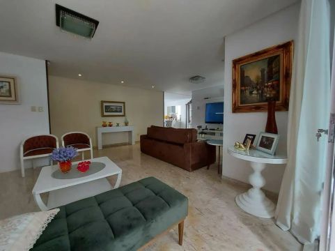 Apartamento em Rua Basílio da Gama - Canela - Salvador/BA