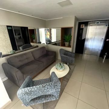 Apartamento com 3 dormitórios à venda, 70 m² por R$ 450.000 - Bairro dos Estados - João Pe