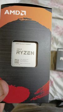 AMD RYZEN 5600GT NA CAIXA , NUNCA USADO
