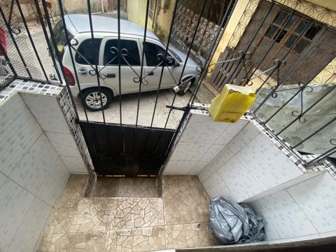 Casa com 4/4, com laje livre!