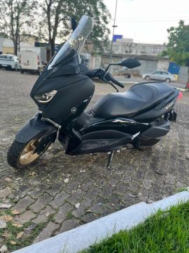 Vende-se Xmax 250 