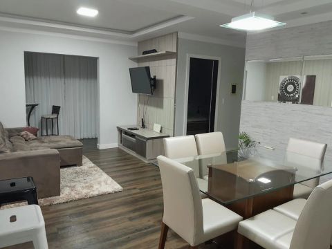  Vendo apartamento mobiliado no centro de Guaramirim
