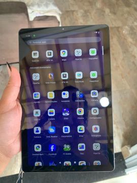Vendo tablete Lenovo m9