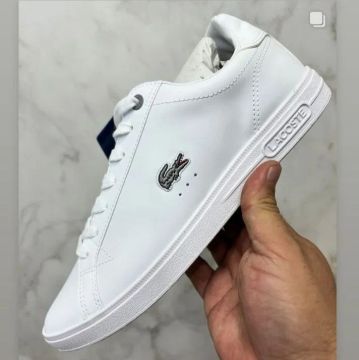 Tênis Lacoste graduate pro 