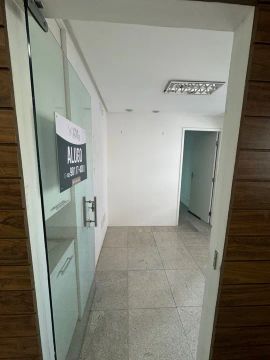 Alugo sala comercial no harmony medical center