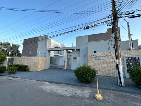 Casa condomínio Jardim Itália mobiliado 