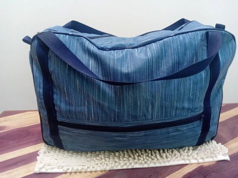 Mala de Viagem Azul - Ideal para Viagens Curtas