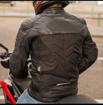 Jaqueta de Motoqueiro Texx - Impermeável e com Proteções