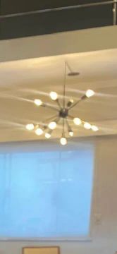 Lustre Moderno de Teto para 13 Lâmpadas