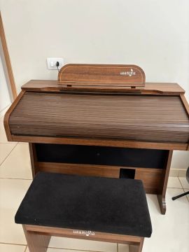 Órgão Harmonia HS 95
